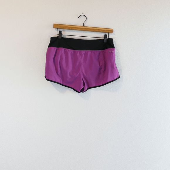 Nike Track Running Athletic Shorts Quick Dry Material Purple Women’s Medium - Picture 4 of 12